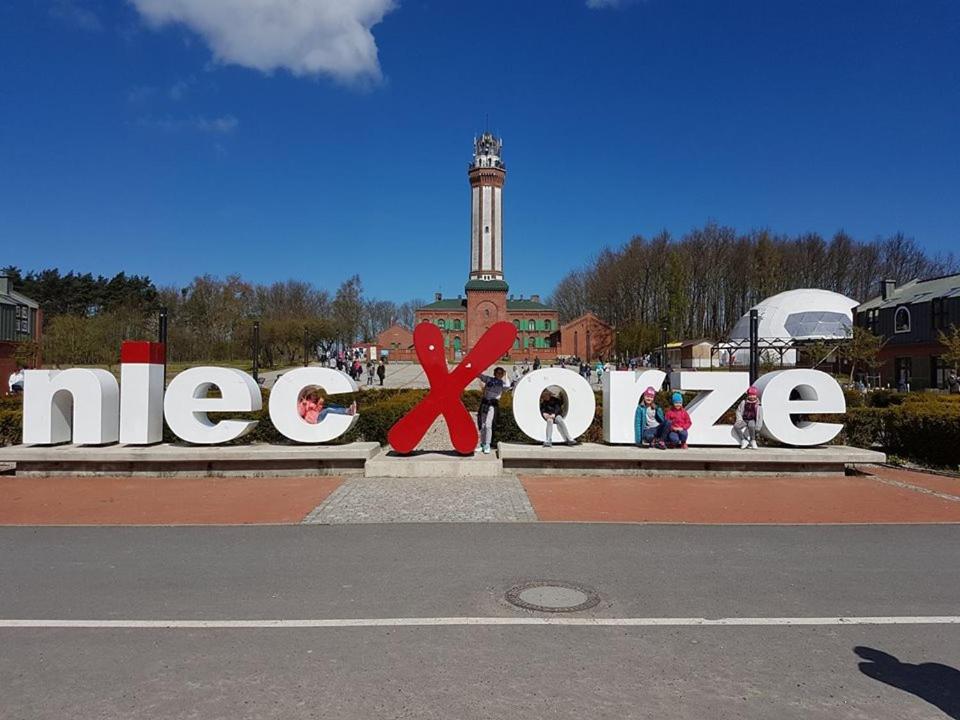 Arena Appartamento Niechorze Esterno foto